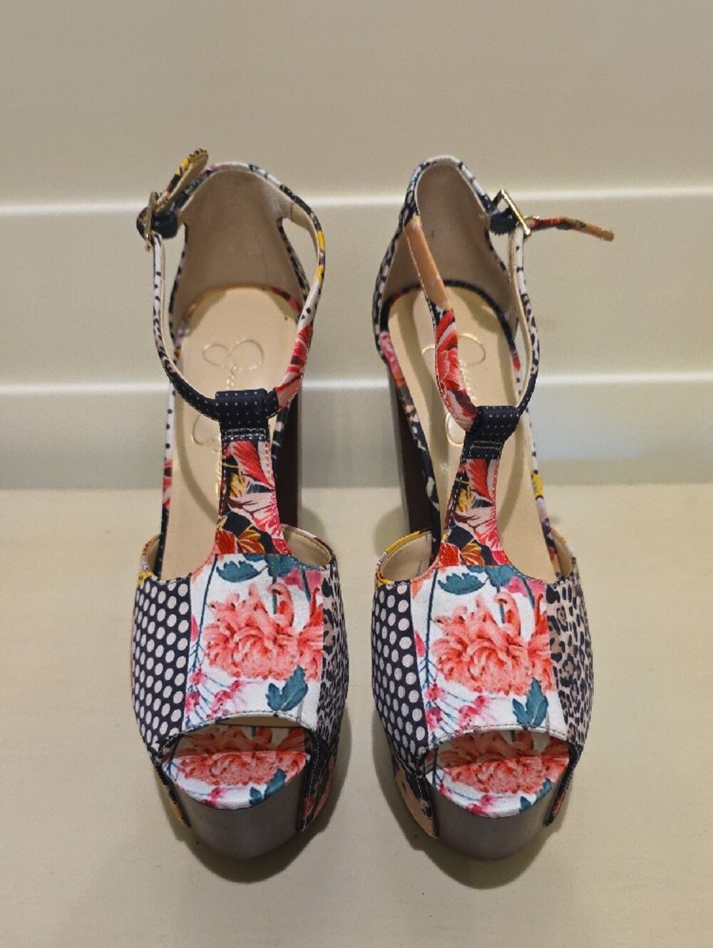 New Floral Patchwork T-Strap Platform Heels - Multicolor - Picture 2 of 4